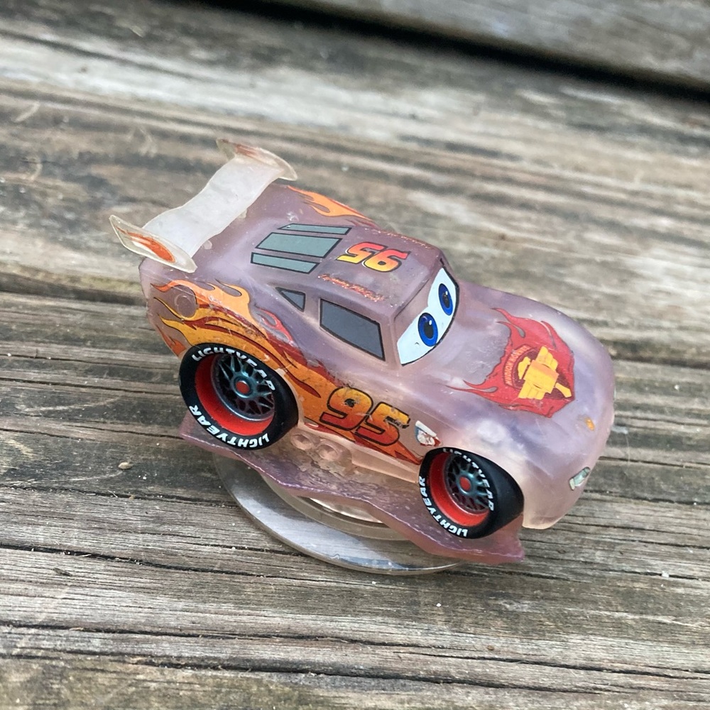 DISNEY INFINITY 1.0 CARS LIGHTNING MCQUEEN CLEAR CAR ACCESSORY